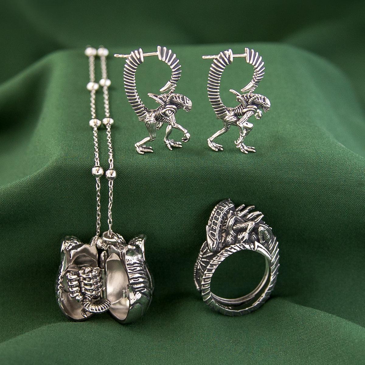 Alien X RockLove ALIEN Xenomorph Queen Ring - Image 9