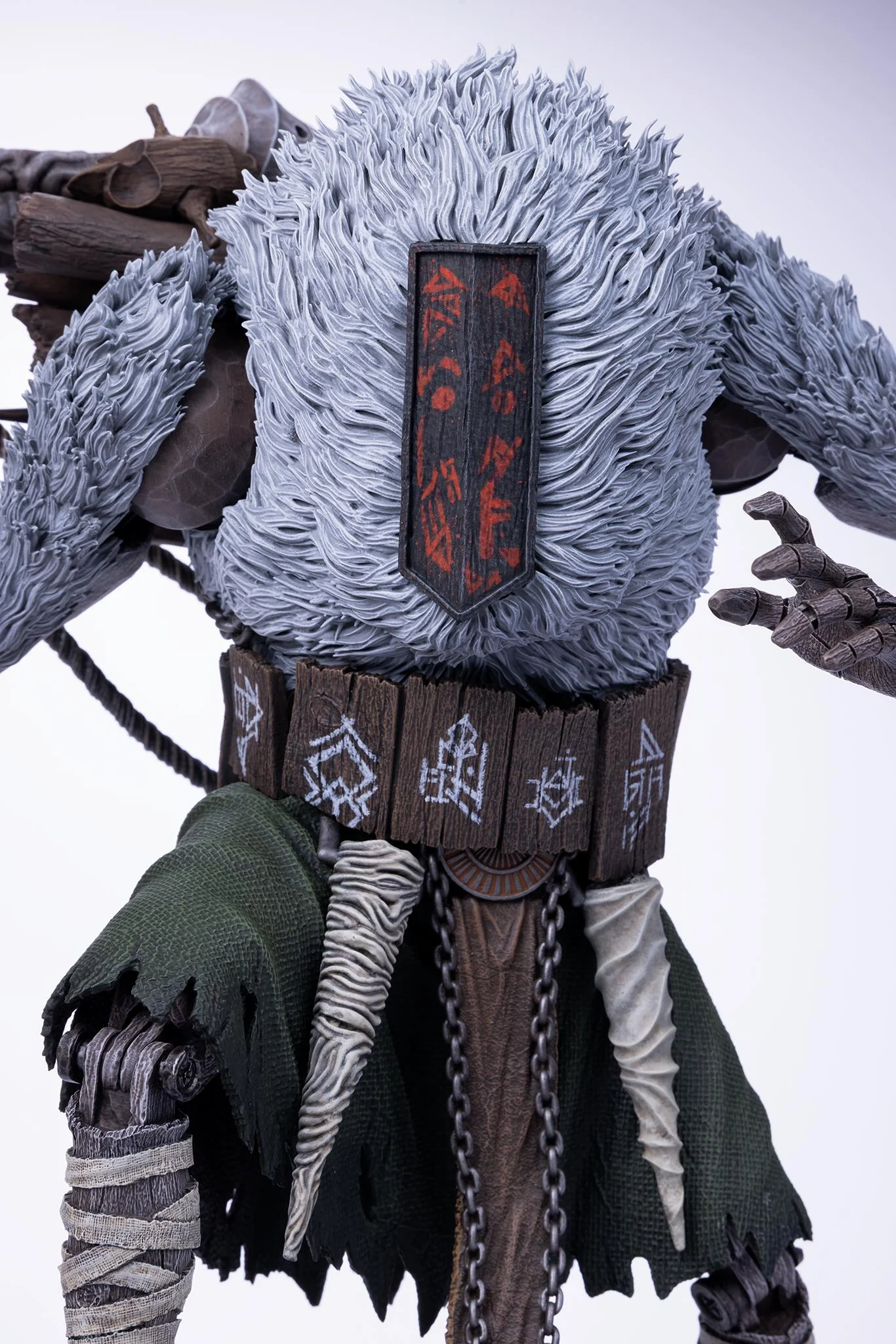 Clair Obscur: Expedition 33 - Monoco 1-6 Scale Special Edition - Statue - Image 13
