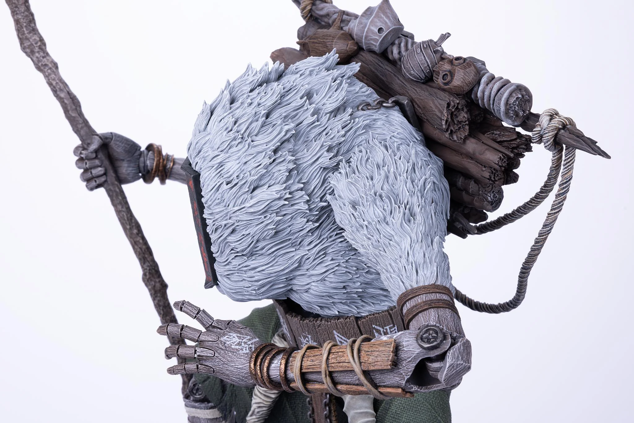 Clair Obscur: Expedition 33 - Monoco 1-6 Scale Special Edition - Statue - Image 14