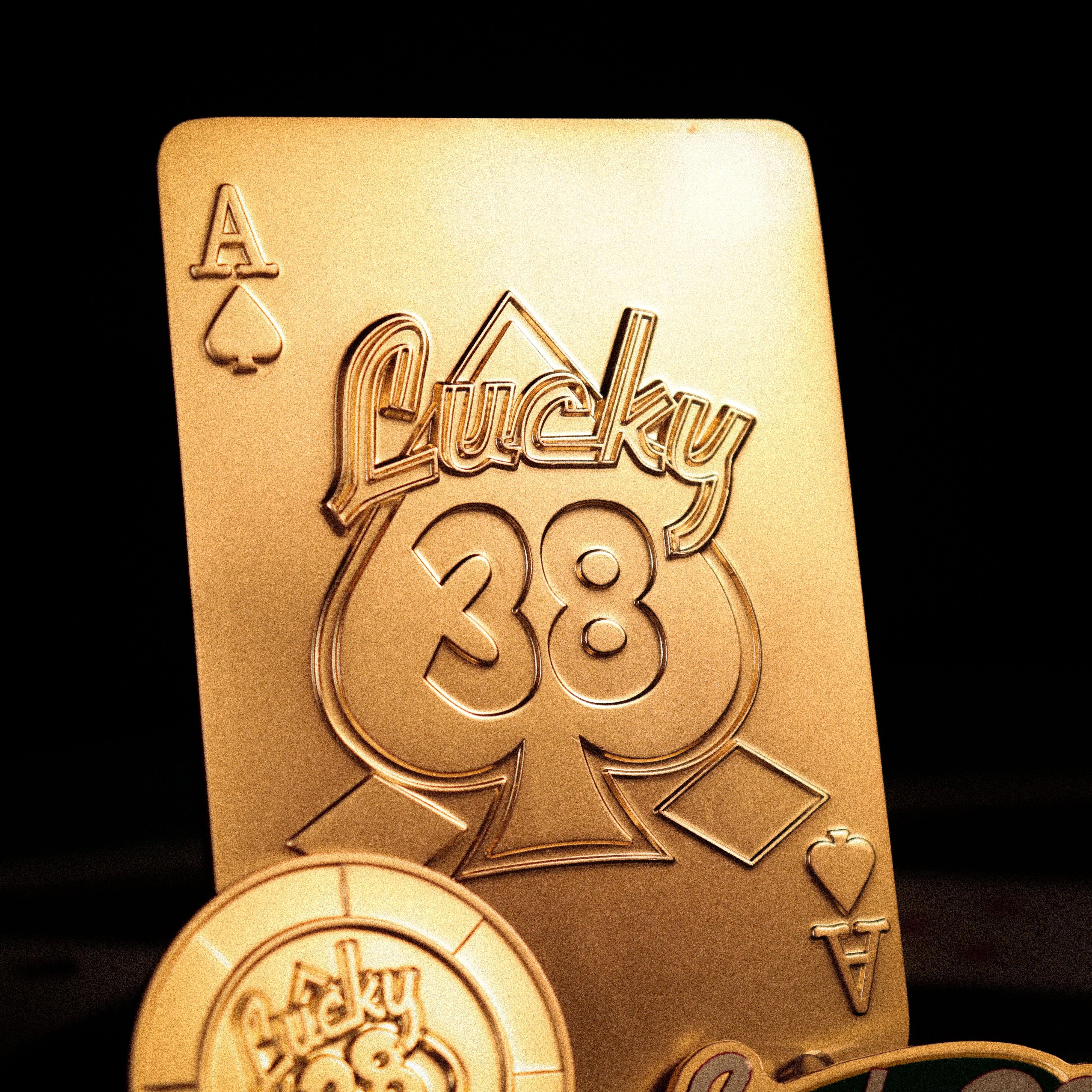 Fallout New Vegas - Lucky 38 Imitation Gold - Casino Set - Image 10